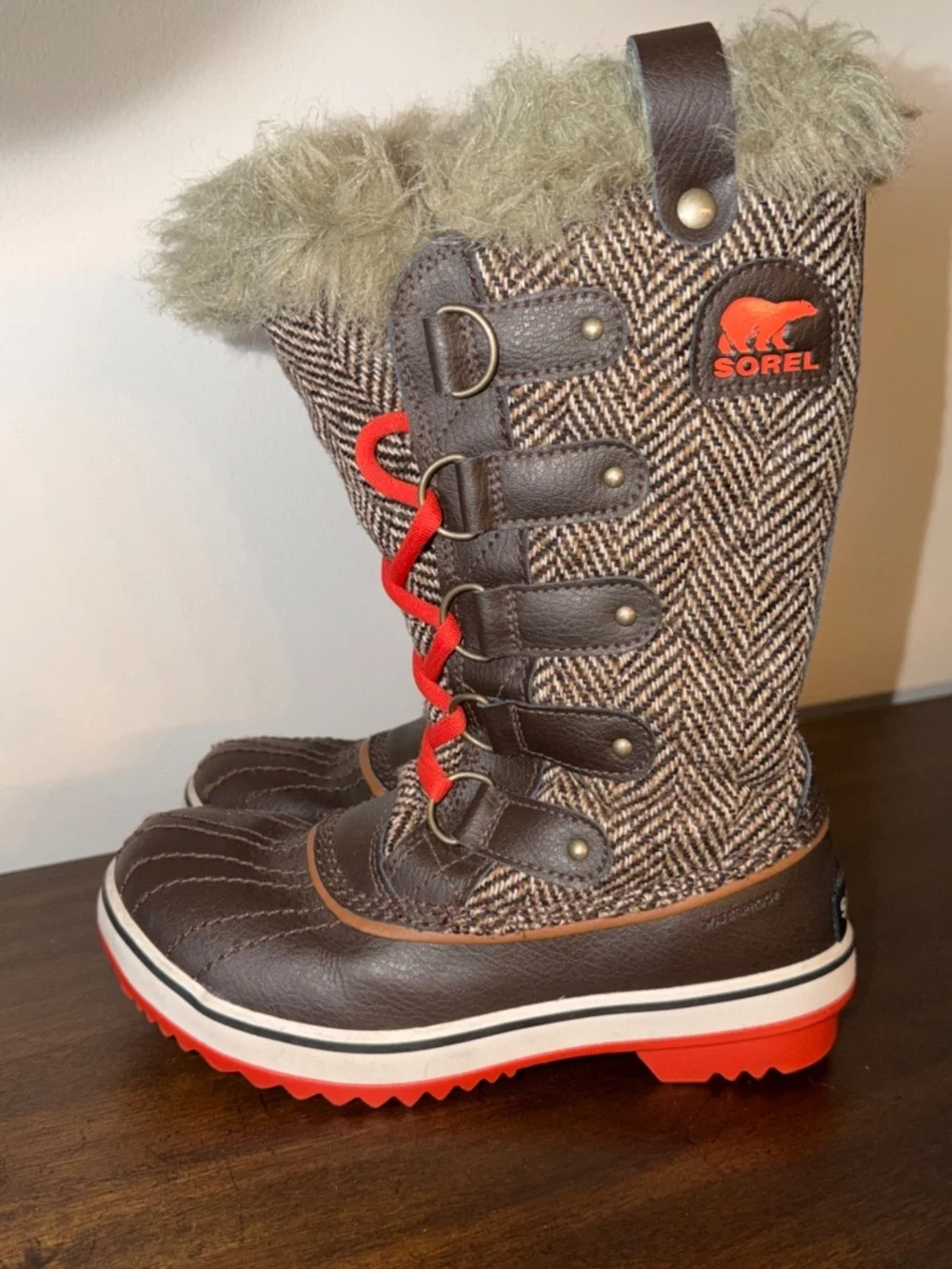 SOREL Tofino II Snow Winter Boots Womens Size 5 Brown Herringbone Tall Faux Fur